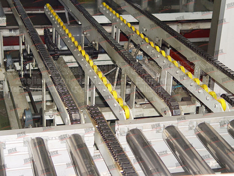 空調(diào)輸送流水線