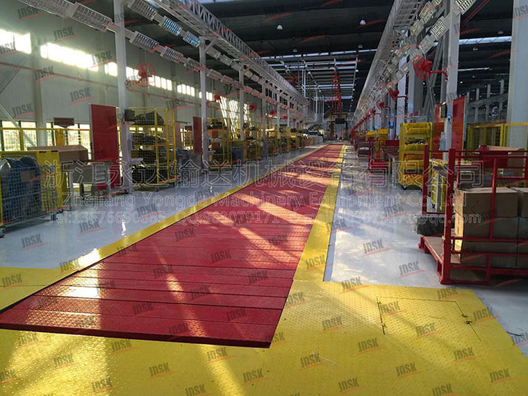 面包車(chē)內(nèi)飾預(yù)裝線